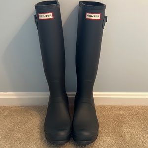 Tall rain boots